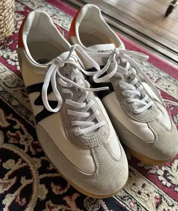 KARHU 카 스니커즈 챔피온 에어 화이트 26cm