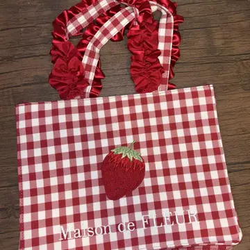Maison de FLEUR 이치고 자수 스퀘어 토트백 레드 새상품