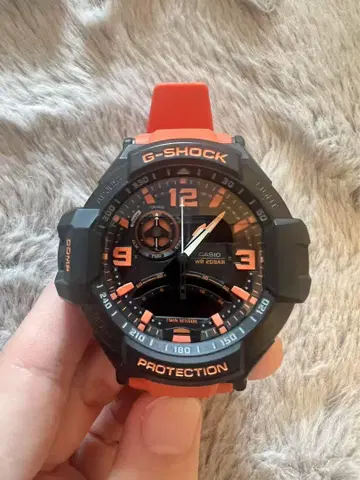 [새상품급] G-SHOCK 손목시계 GA-1000-4A