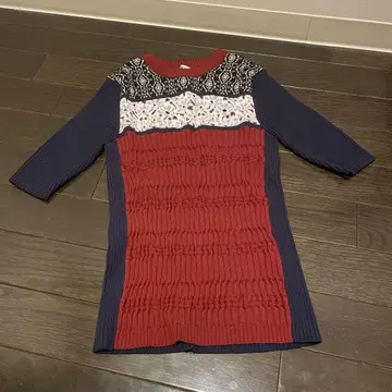 새상품급 FURFUR 빨강 네이비 니트 탑