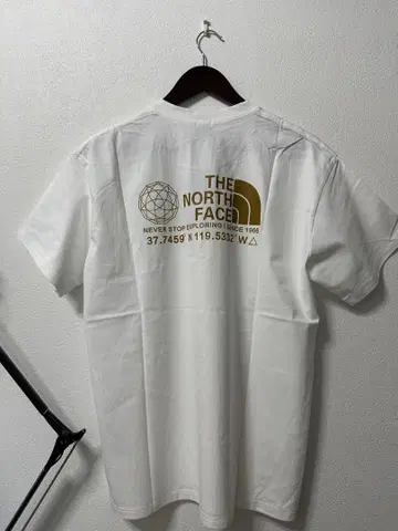 THE NORTH FACE 티셔츠