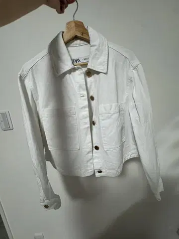 ZARA 화이트 크롭 자켓 XS