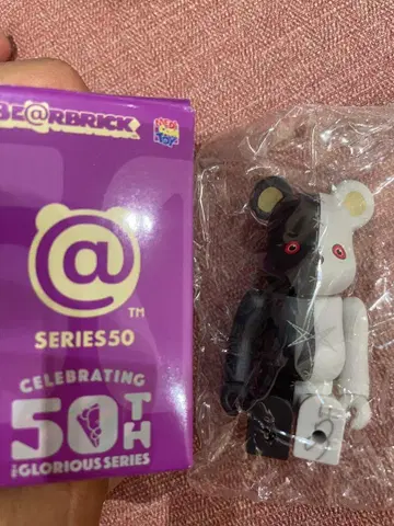 BE@RBRICK 50주년 기념 피규어