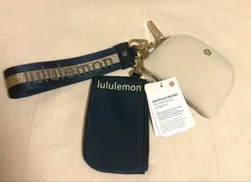 미사용 새상품 lululemon Dual Pouch Wristlet