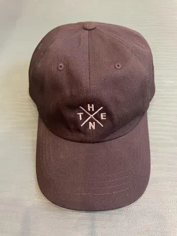 [새상품] THENX 블랙 캡