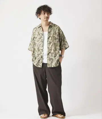 다크 브라운 와이드 팬츠