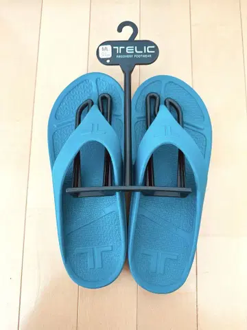 [새상품] TELIC 리커버리 샌들 사이즈 ML