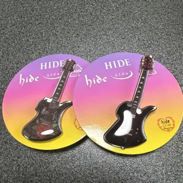 hide 기타 모양 핀 배지 ROSE & BLOOD BLACK