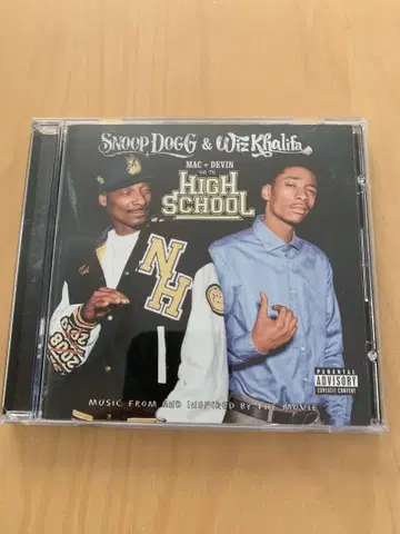 Snoop Dogg & Wiz Khalifa Mac and Devin