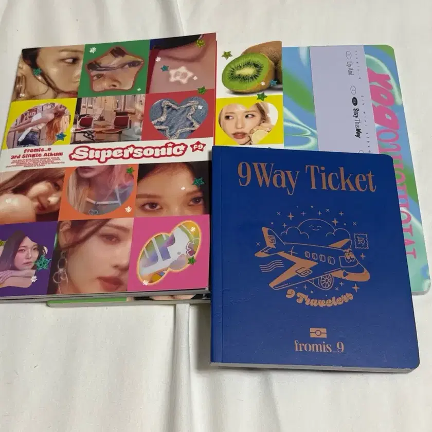 Buy FROMIS_9 Signed albums, Rare photocards on Bunjang!