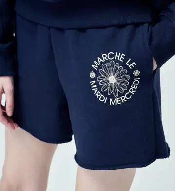 Mardi SWEAT SHORTS MARCHE EMBLEM