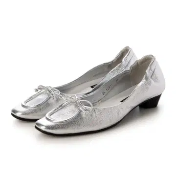 [새상품] 스퀘어 토 모카신 디테일 펌프스