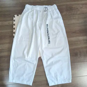 TIGHTBOOTH BAGGY SLACKS 화이트