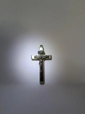 INRI 십자가 펜던트 탑