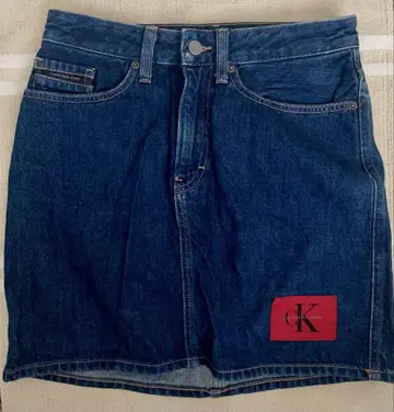 Calvin Klein Jeans 다크 데님 미니 스커트 w27