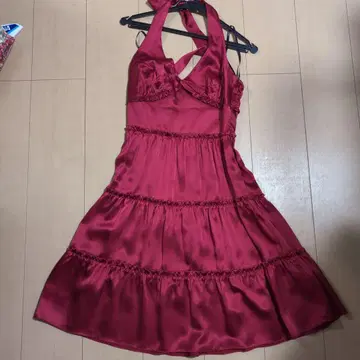 Betsey Johnson 빨간색 새틴 미니 드레스 (레어)