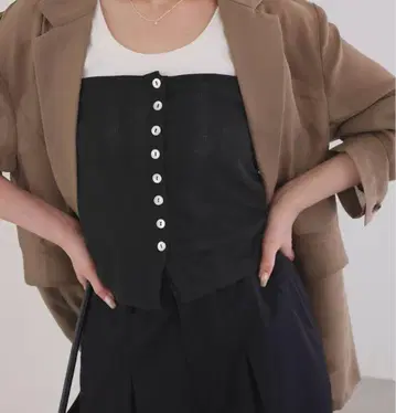 슬로브 이에나 미러 별주 시어 티셔츠 뷔스티에