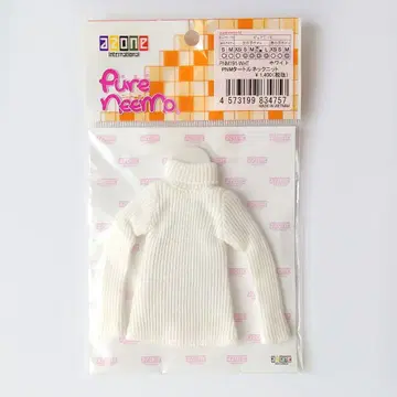 AZONE 터틀넥 니트 화이트