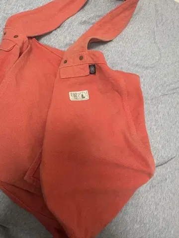 뉴스페이퍼 백 VDLC