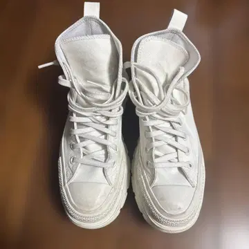 CONVERSE REACT 화이트 스니커즈 25cm