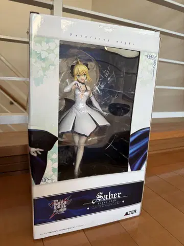 세이버 드레스 코드 1/7 완성품 피규어 알터 Fate/SN
