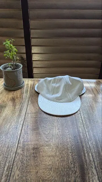 FOUND FEATHER 6PANEL LILY PAD CAP