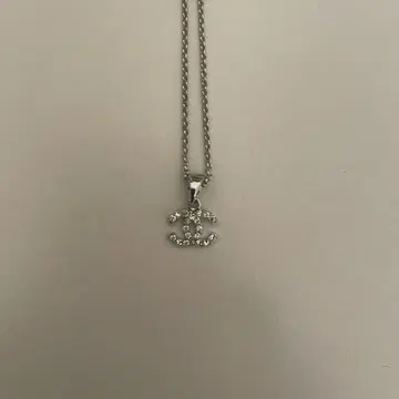 코코 마크 목걸이