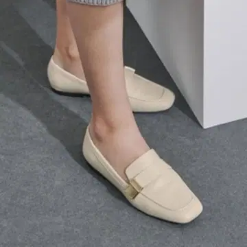 메탈릭 버클 페니 로퍼 아이보리 화이트 골드