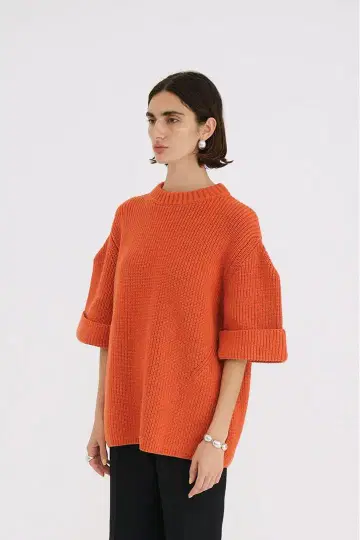 CLANE OVER HALF SLEEVE KNIT TOPS