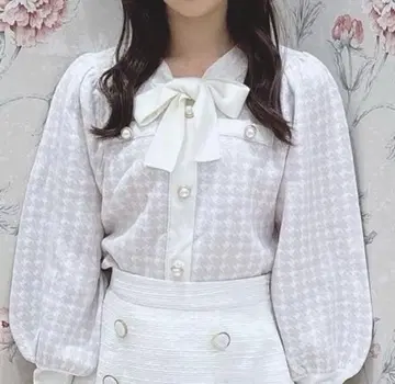 evelyn 하운드투스 체크 리본 니트