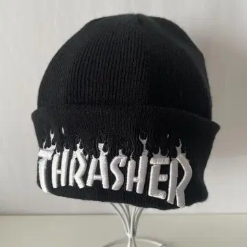 THRASHER 트레셔 블랙 니트 모자 비니