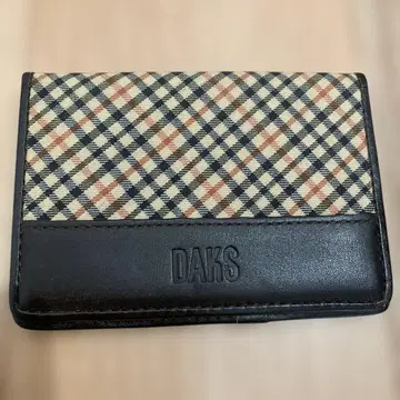 미사용 DAKS 체크 무늬 가죽 케이스