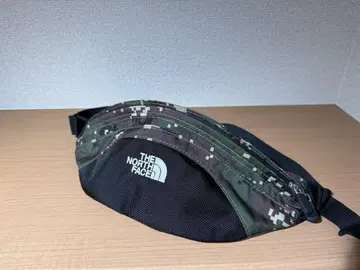THE NORTH FACE 카모플라쥬 바디백