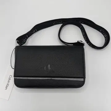 택 포함 새상품 Calvin Klein 블랙 숄더백