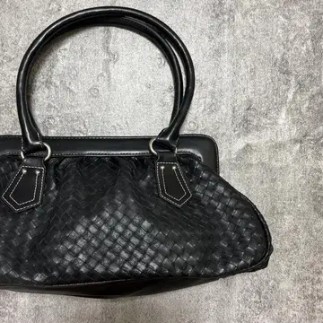 y2k archive 00s grunge hand bag black