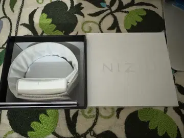 NiziU 라이트 스트랩