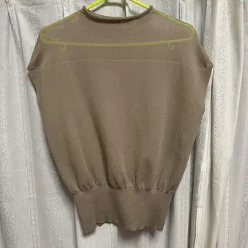 Mila owen 하이넥 브라우징 시어 니트