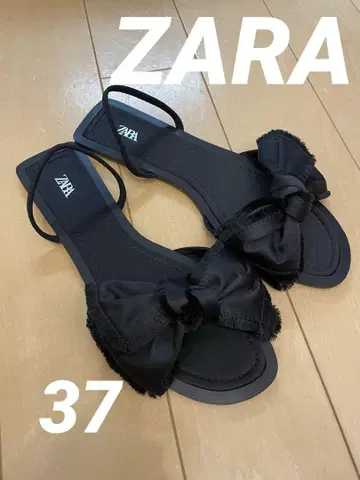 [미사용 새상품] ZARA 블랙 리본 샌들 37
