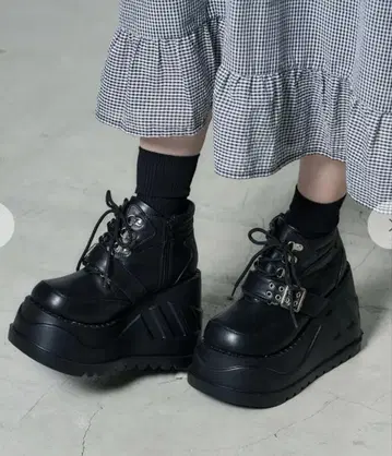 세상이 넓게 보이는 신발