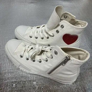 CONVERSE ALL STAR 하트 로고 스니커즈 24.5cm