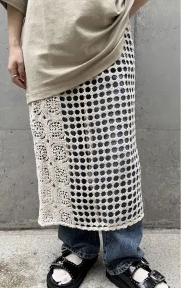 레이스 블로킹 스커트