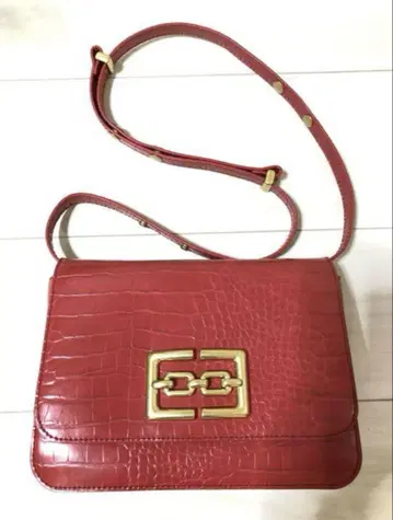 가격 대폭 인하 [ ZARA ] 레드 크로커다일 핸드백 숄더백
