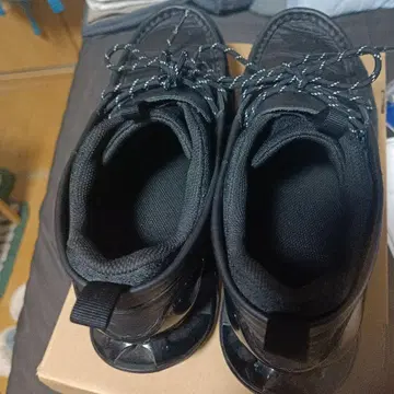 Mizuno Wave Prophecy Moc 'Black'