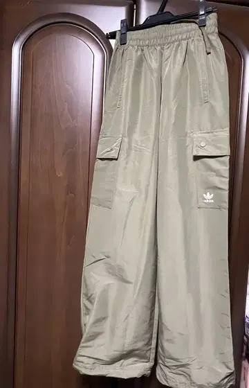 adidas 카고 팬츠 S 카키