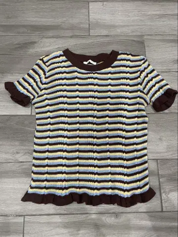 ZARA 멀티 컬러 스트라이프 반팔 니트 M