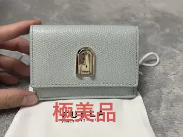 FURLA 훌라 3단 폴더형 지갑 페일 아쿠아