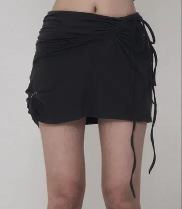 ETRE AU SOMMET Mini Skirt