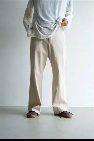 새상품 MAATEE&SONS 25ss MARVERICK L beige 1