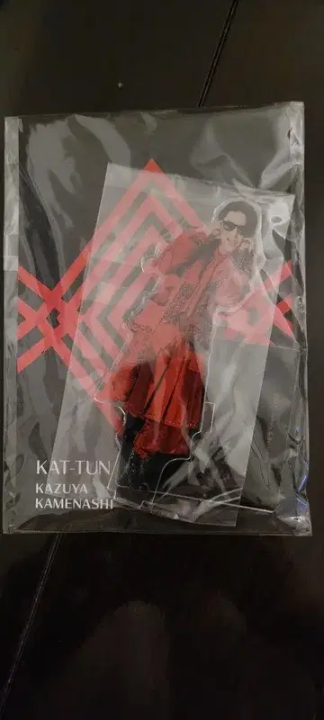 KAT-TUN 카메나시 카즈야 아크릴 스탠드
