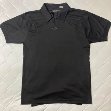 Oakley 블랙 피케 셔츠